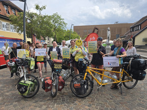 20250715_Foto_MUTTOUR2025_Wiesloch Begruessung der Fahrer der MUT-Tour 2025 auf dem Marktplatz in Wiesloch